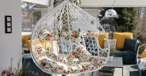 8 kroků, jak zařídit stylové posezení na balkon