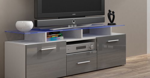 TV stolky a komody v obýváku: Proč to bez nich nejde?