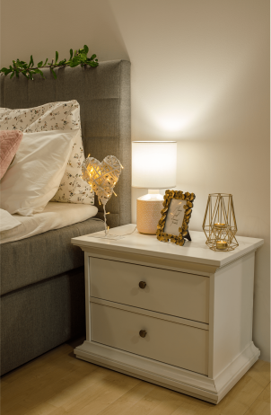Elegantní noční stolek PARIS 70301, bílá